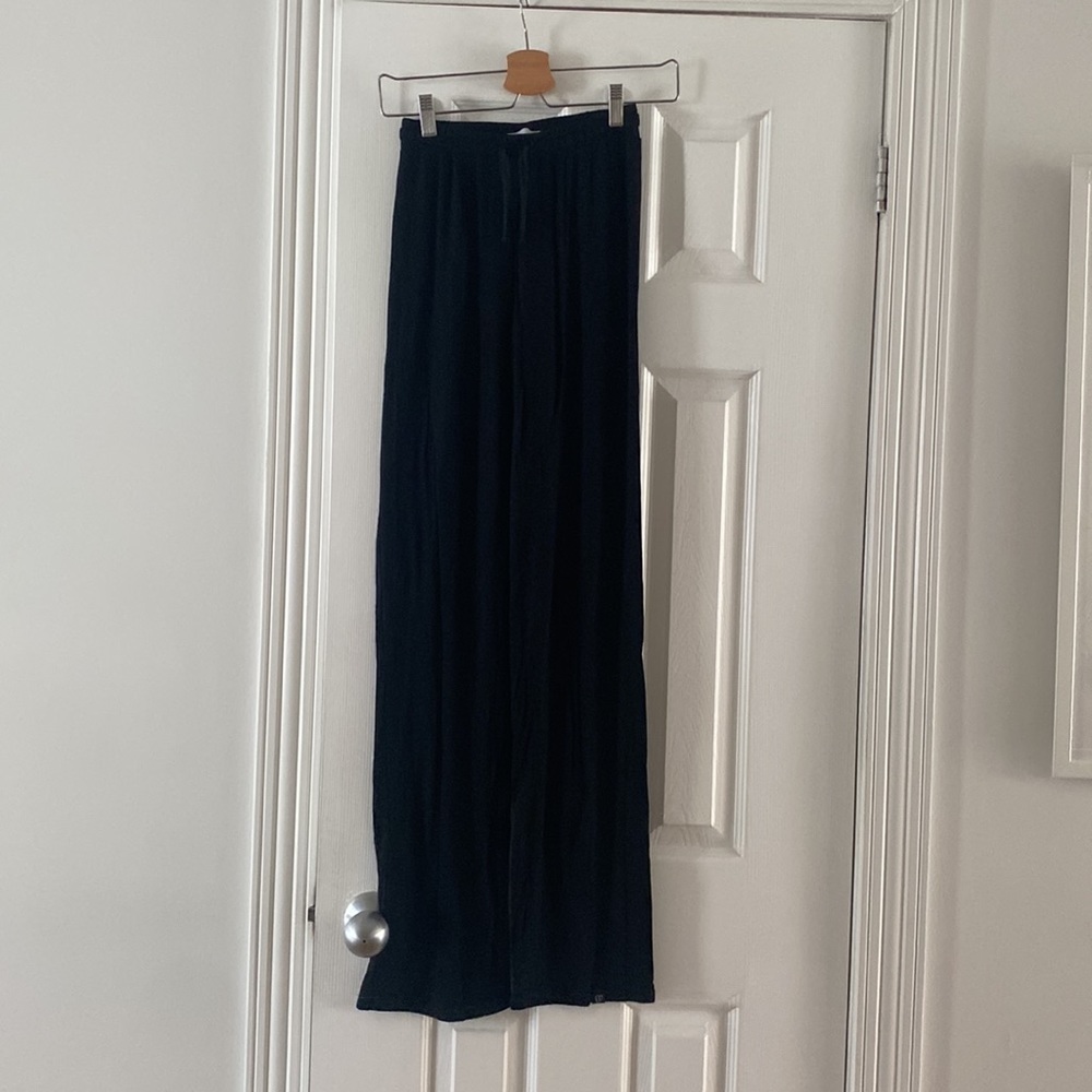 437 Casa Set - Picture 6 of 7